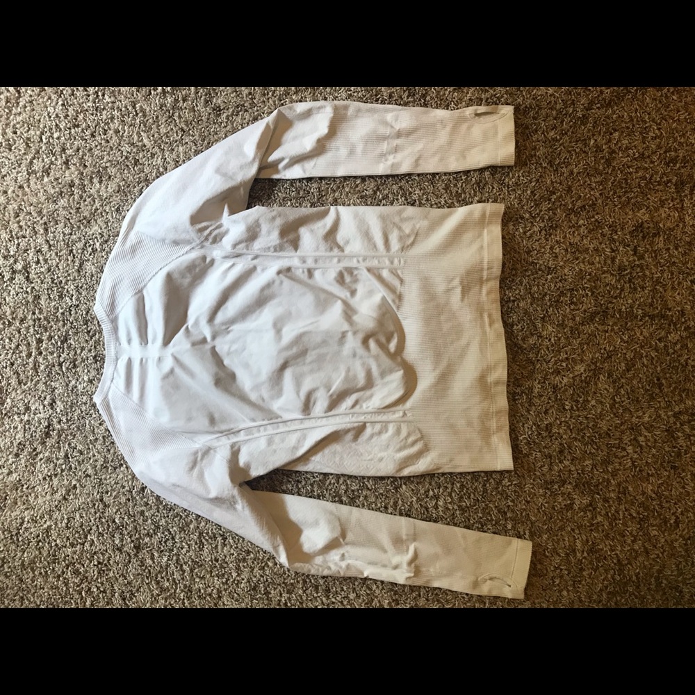 Athleta Pullover - image 2